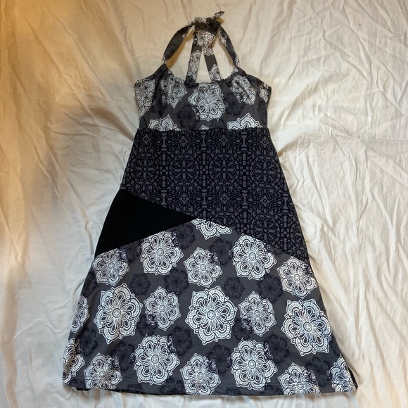 Floral Summer Dress - Picture 1 of 8